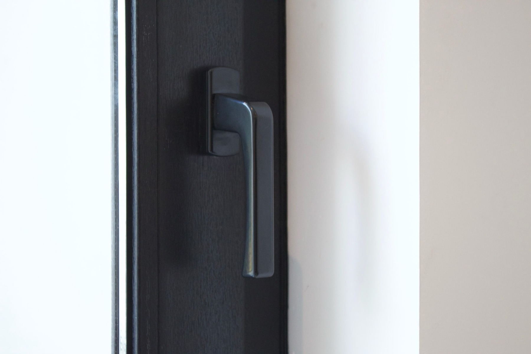 Manija de la ventana de aluminio negro